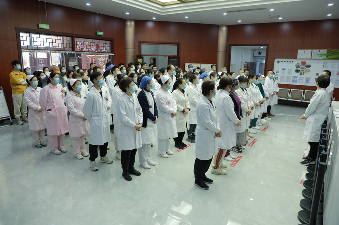 西京动态丨MILAN.COM召开全院工作会议(图2)